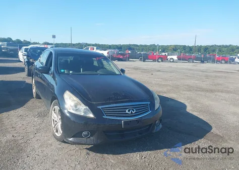 2013 Infiniti G37X z USA, uszkodzony, nr VIN JN1CV6AR5DM768332